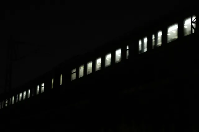 P003